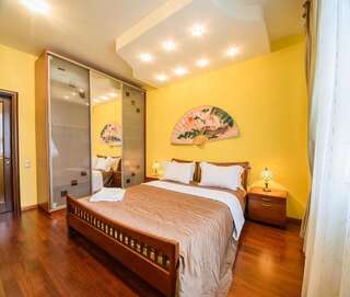 Апартаменты Partner Guest House Shota Rustaveli Киев Апартаменты с 2 спальнями, 2 ванными комнатами и кухней-2