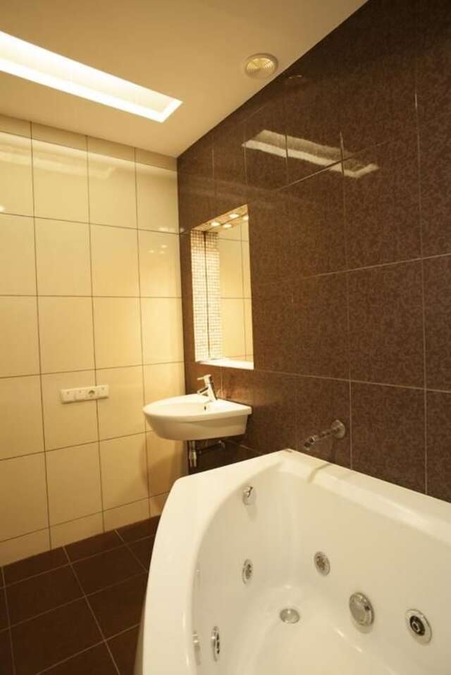 Апартаменты Partner Guest House Shota Rustaveli Киев-125