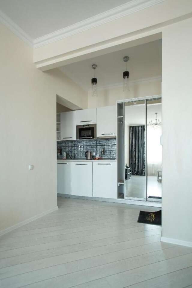 Апартаменты Partner Guest House Shota Rustaveli Киев-29