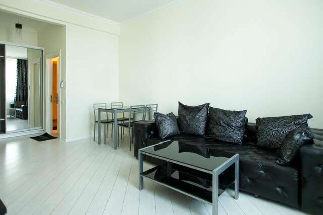 Апартаменты Partner Guest House Shota Rustaveli Киев-32