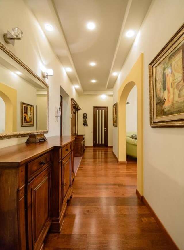 Апартаменты Partner Guest House Shota Rustaveli Киев-97